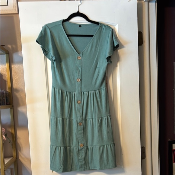Green Button-Down Dress - Picture 1 of 6
